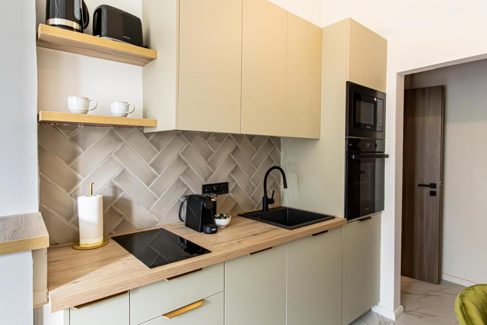 Oasis Apartment On The Broadway With Ac Budapest Exterior foto