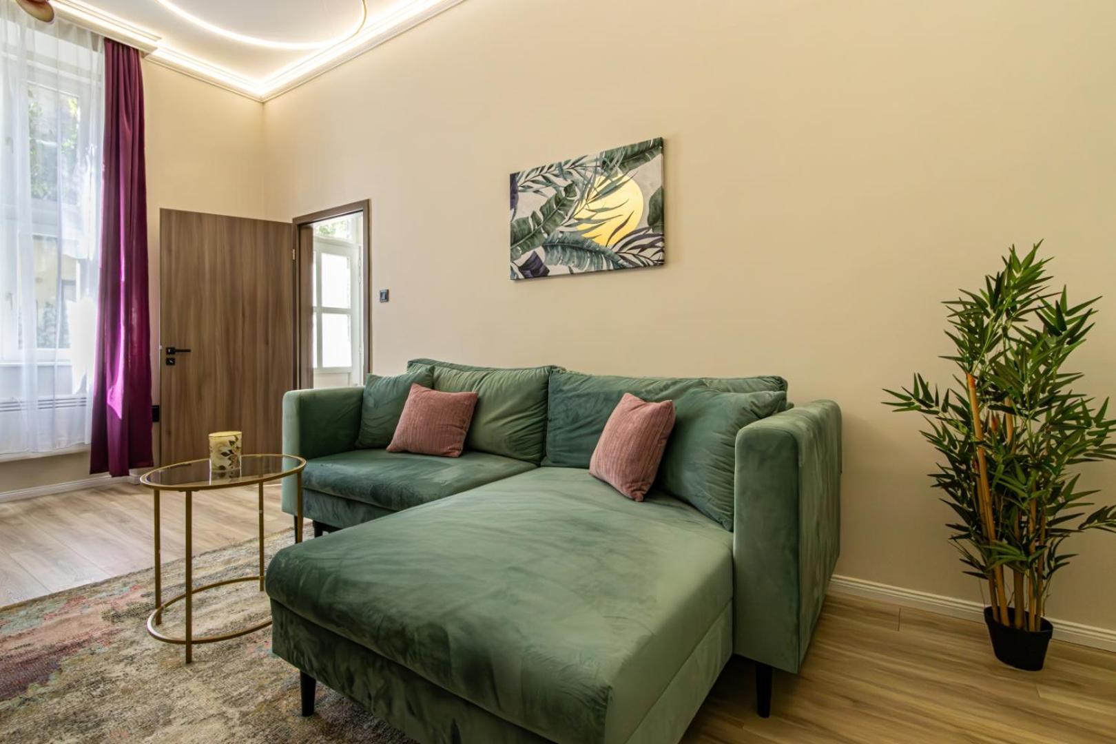 Oasis Apartment On The Broadway With Ac Budapest Exterior foto